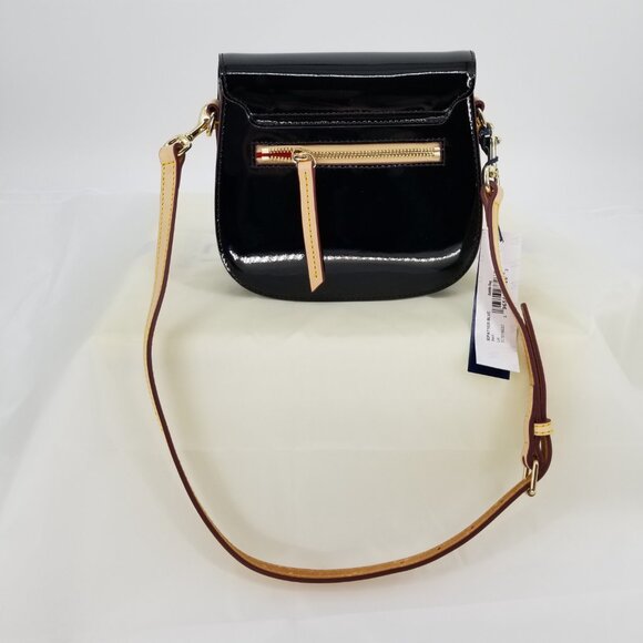 NWT Dooney & Bourke Black Patent Leather Convertible Saddle Bag / Gold Hardware - Picture 2 of 10